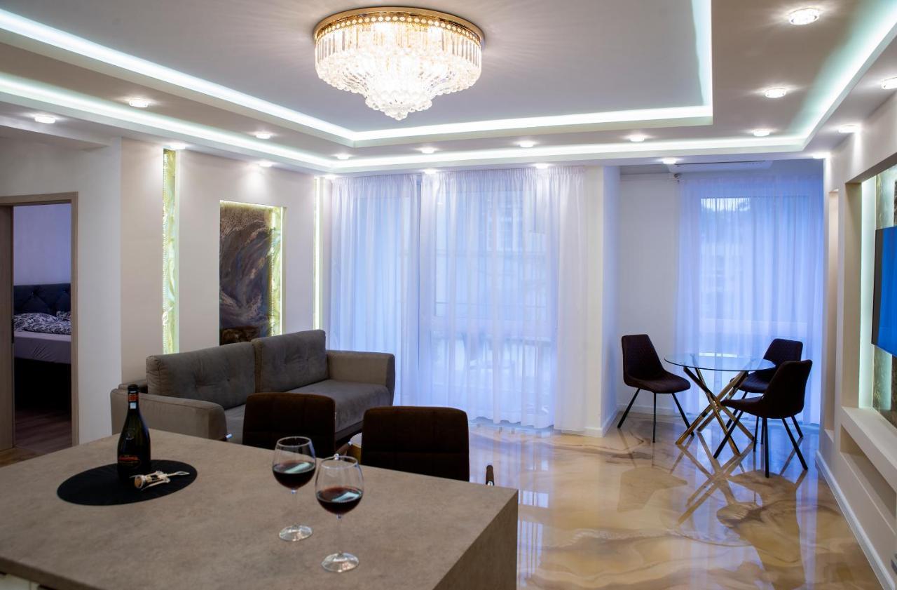 Dream Apartman 2 With Free Parking Gyor Ngoại thất bức ảnh